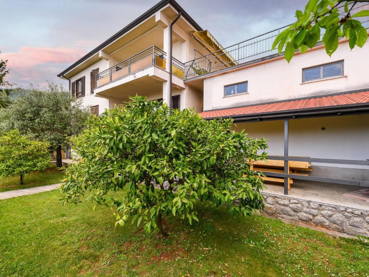 Apartments Vilma Lovran Bagian luar foto