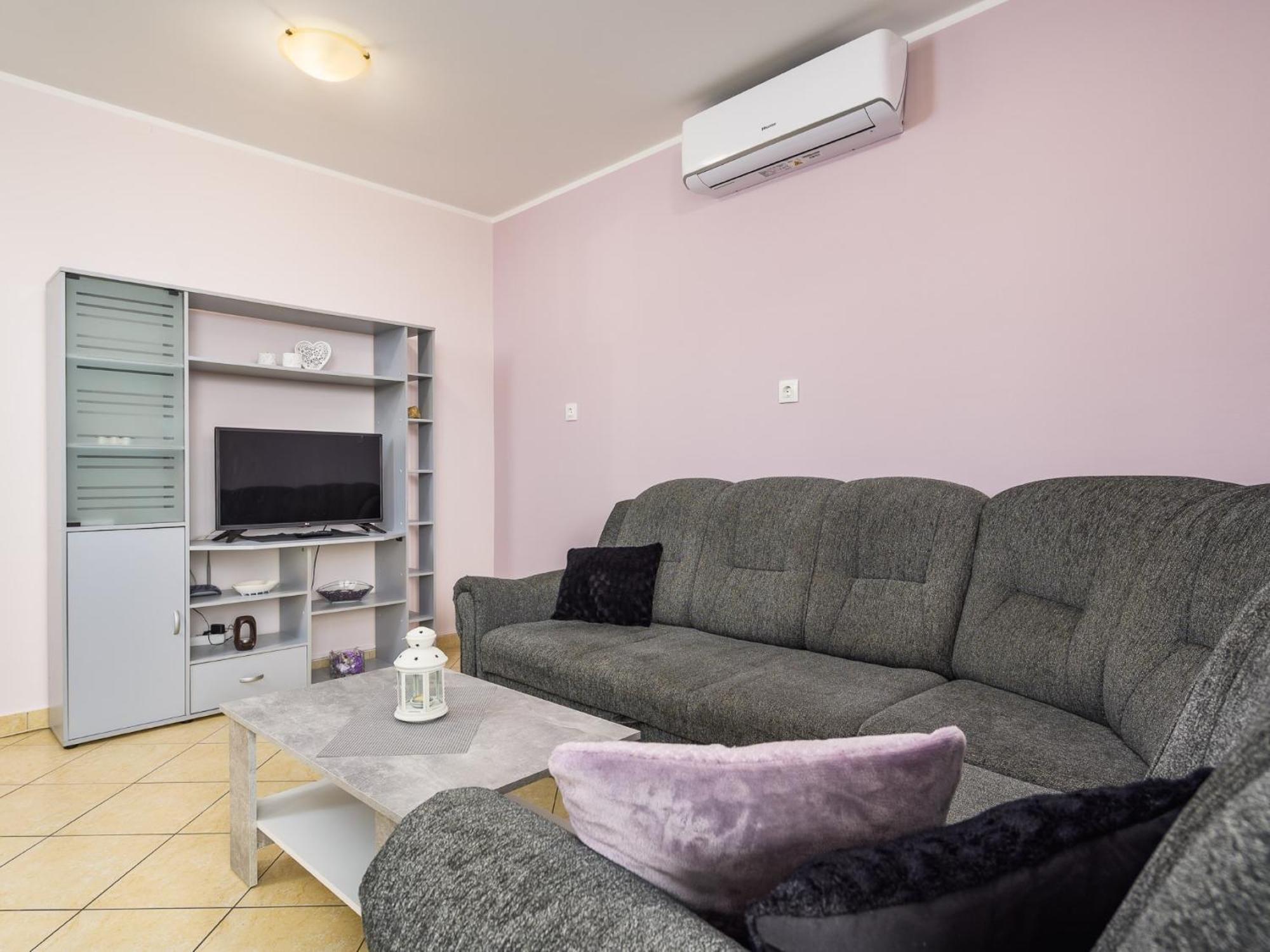 Apartments Vilma Lovran Ruang foto