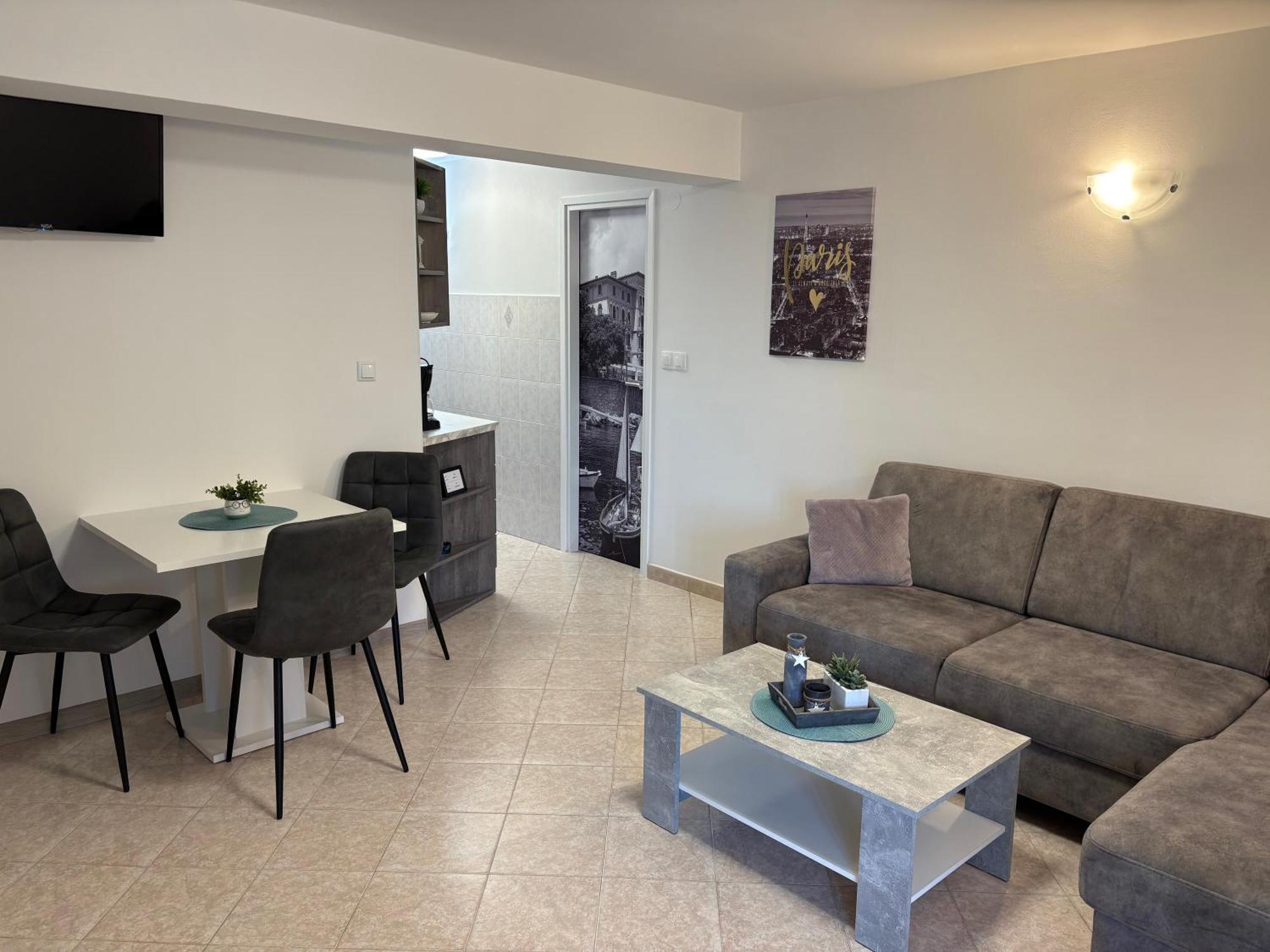 Apartments Vilma Lovran Bagian luar foto